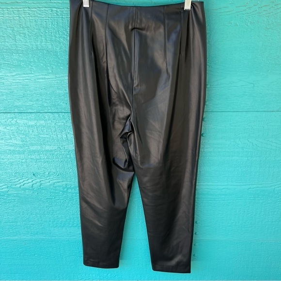 ZARA FAUX LEATHER HIGH WAIST BLACK TROUSERS WITH POCKETS SIZE LARGE EUC - Picture 4 of 5